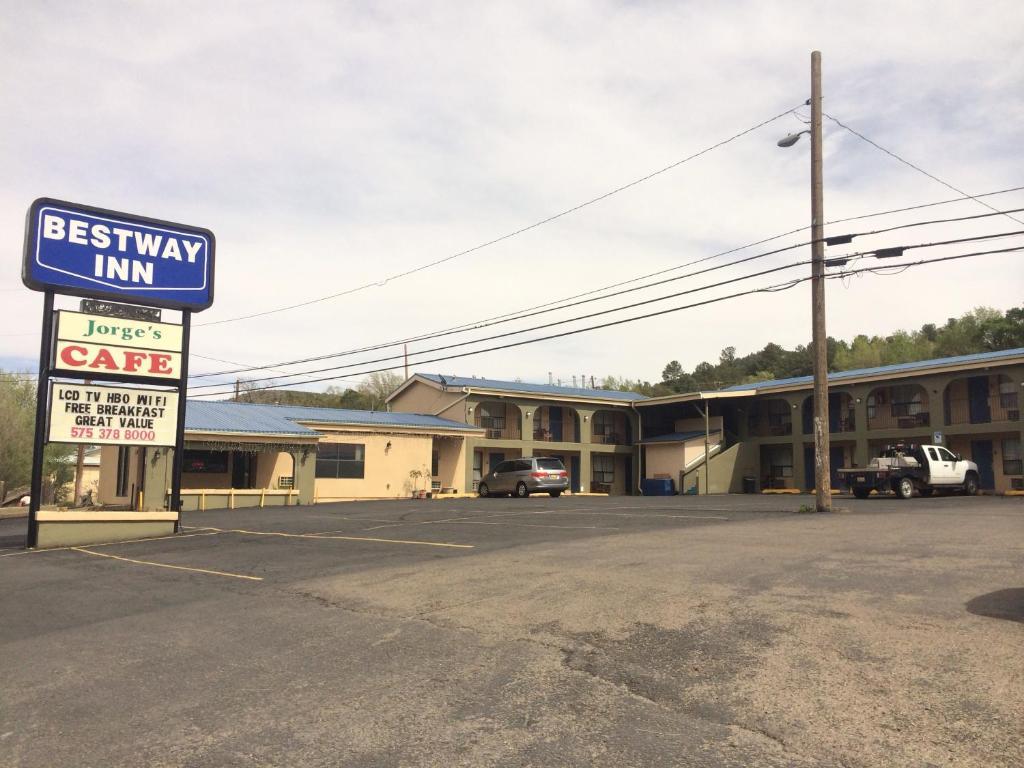 Bestway Inn Ruidoso Downs ภายนอก รูปภาพ